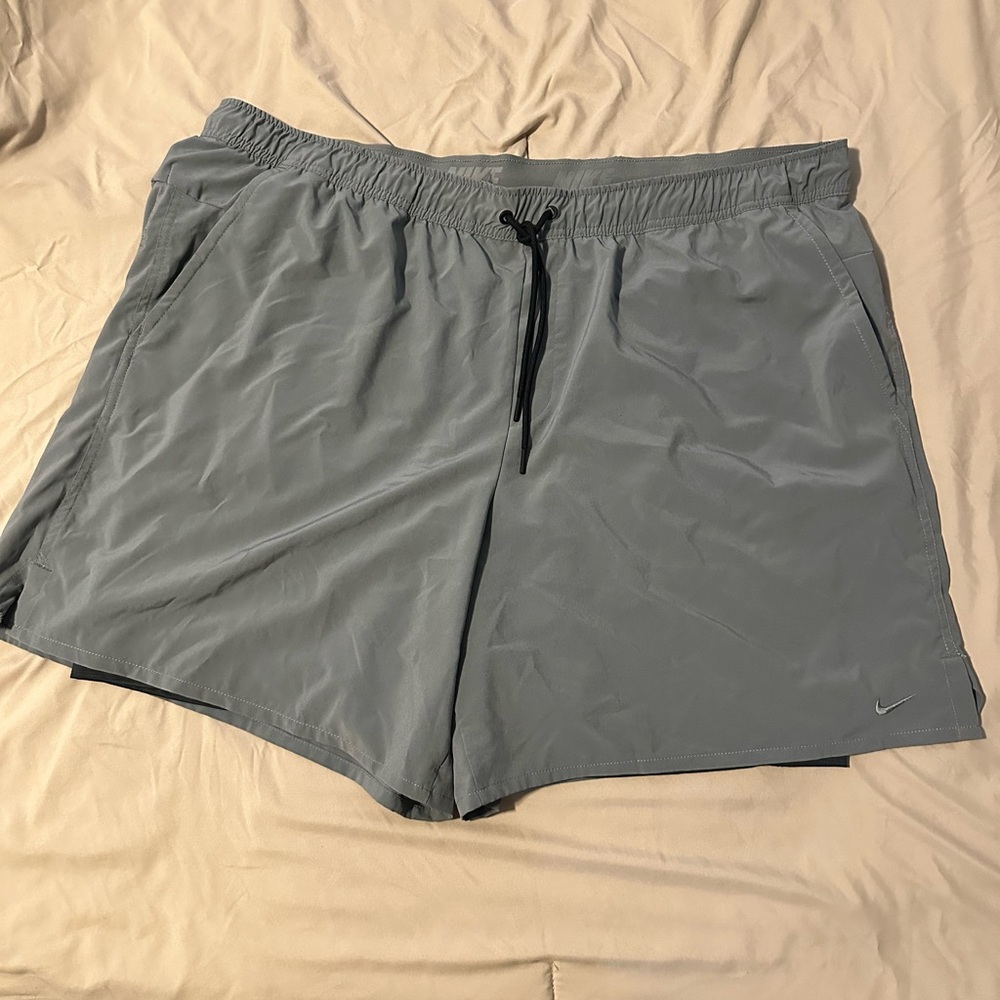 Nike Men's Athletic Gray Shorts